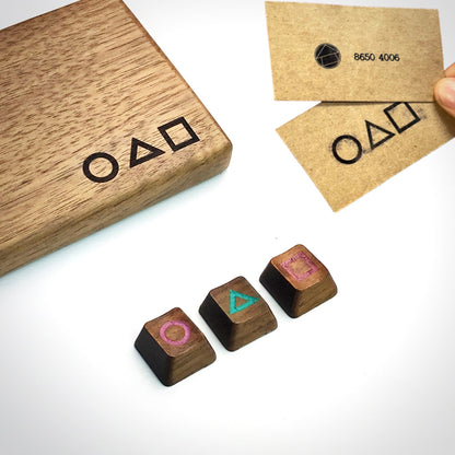 wooden-keycaps-custom-logo-detail